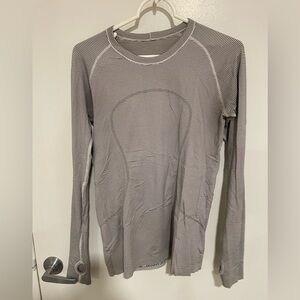 Lululemon long sleeve top black and white stripe